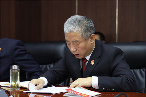 市中院院长马忠福深入麦积区法院开展不忘初心牢记使