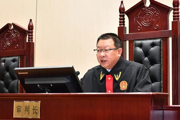 省法院副院长唐斌在临洮县法院审理一起刑事二审死刑案件