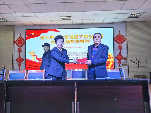 56758c22871c01148708f0facfb8757_meitu_14.jpg