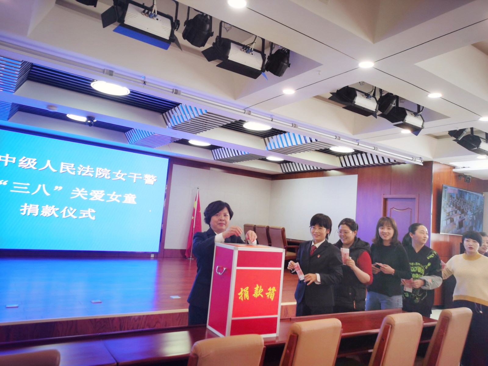 QQ图片20210303095422.jpg