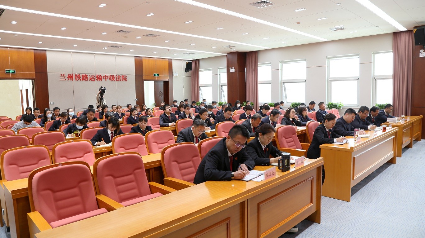 观众席2.jpg