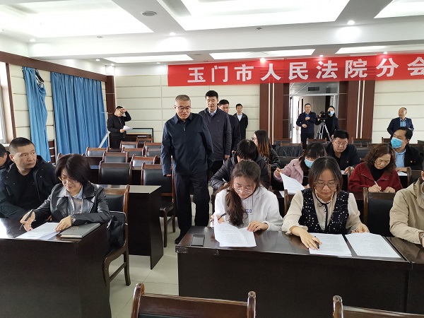 2f5efcc544a3240ee54ee218db134cb.jpg