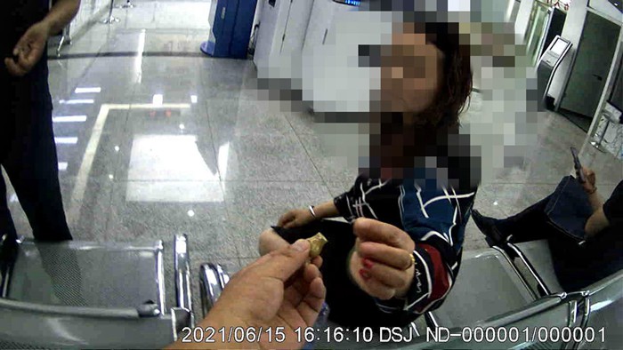 000001-20210615161255[00-03-13][20210617-090200167]_爱奇艺_副本_副本.jpg