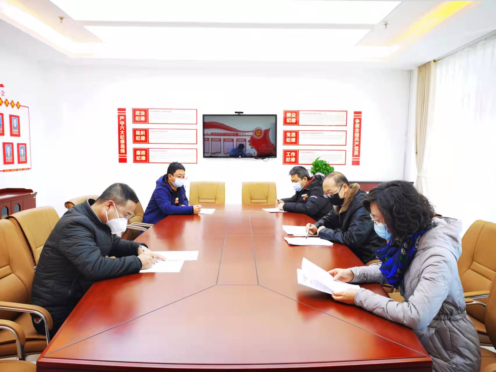 张掖中院开展涉法涉诉信访案件交叉评查工作