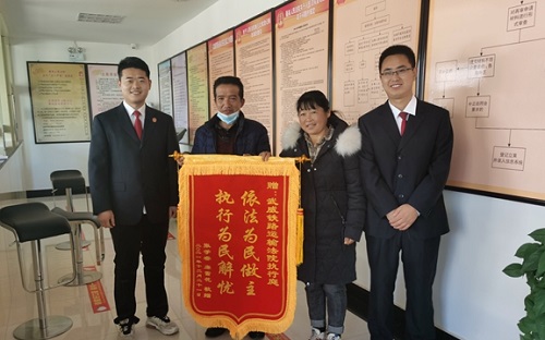 图片1小.jpg