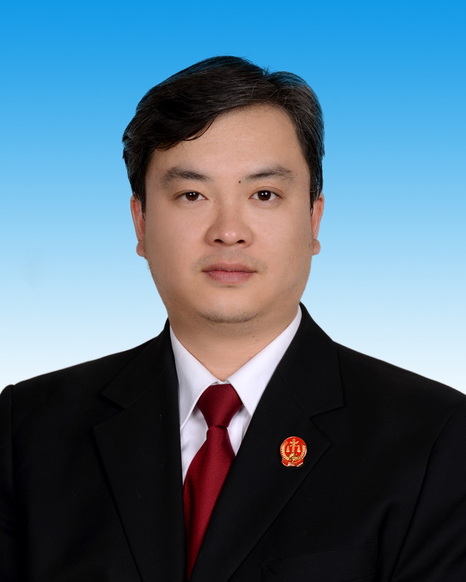 胡磊6213000058.jpg