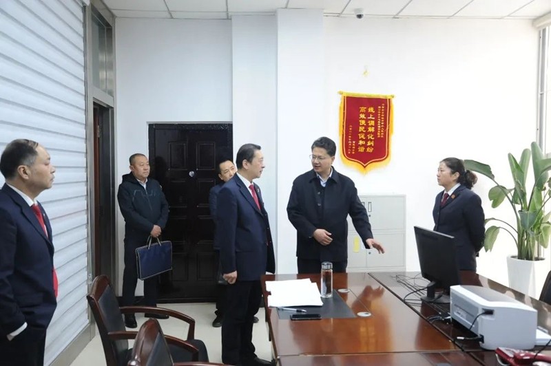 微信图片_20220413160121_副本.jpg