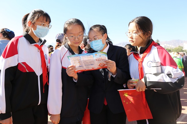 肃北县法院：青少年法治宣传 让青春与法同行2.jpg