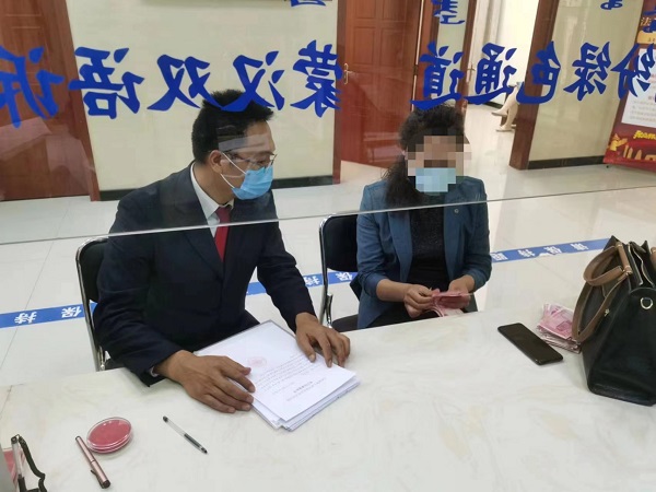 肃北县法院：温情沟通化纠纷 高效执结获点赞.jpg