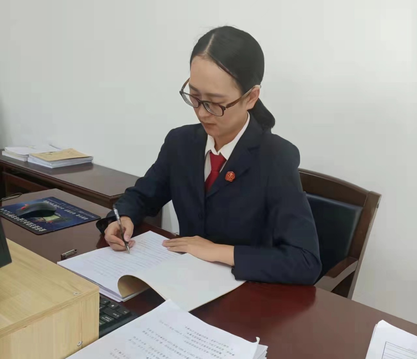 陈小芳.jpg