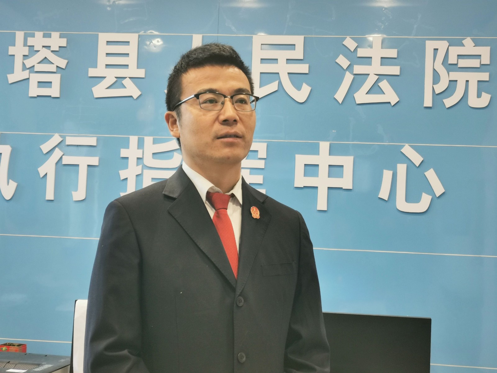魏成毅.jpg