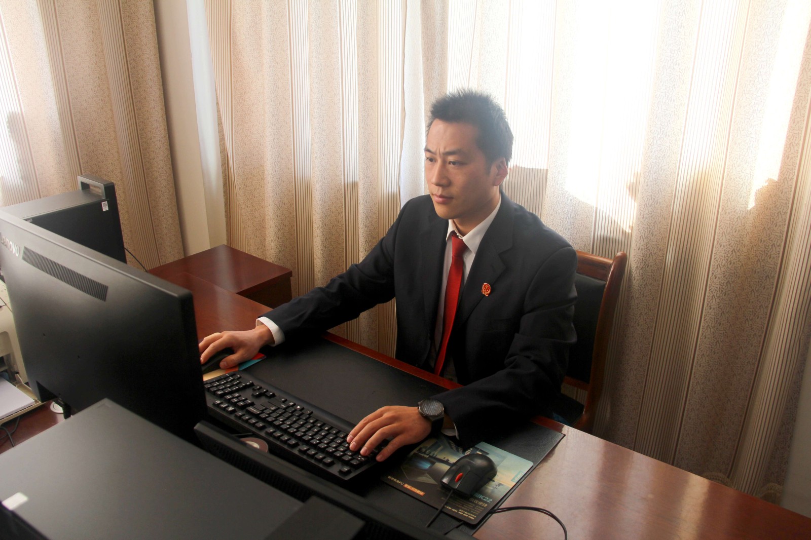 孙波.jpg