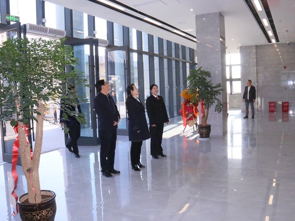 图4.jpg