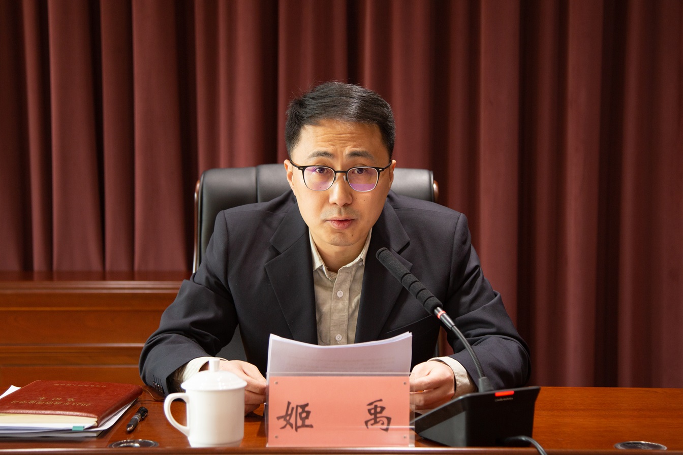 ef3c93d5aa6dd04eb46b8c2198de240.jpg