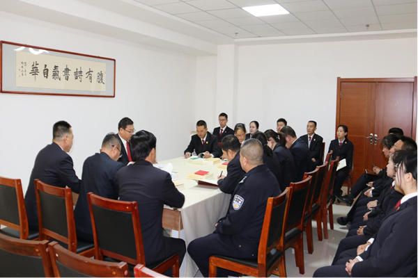 活动现场.png