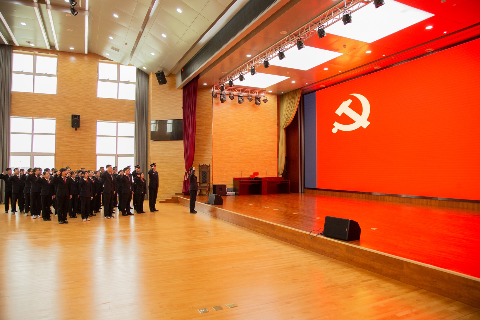 2fdef2017e45f3c0ecba80e95c8cbaa.jpg 2fdef2017e45f3c0ecba80e95c8cbaa.jpg