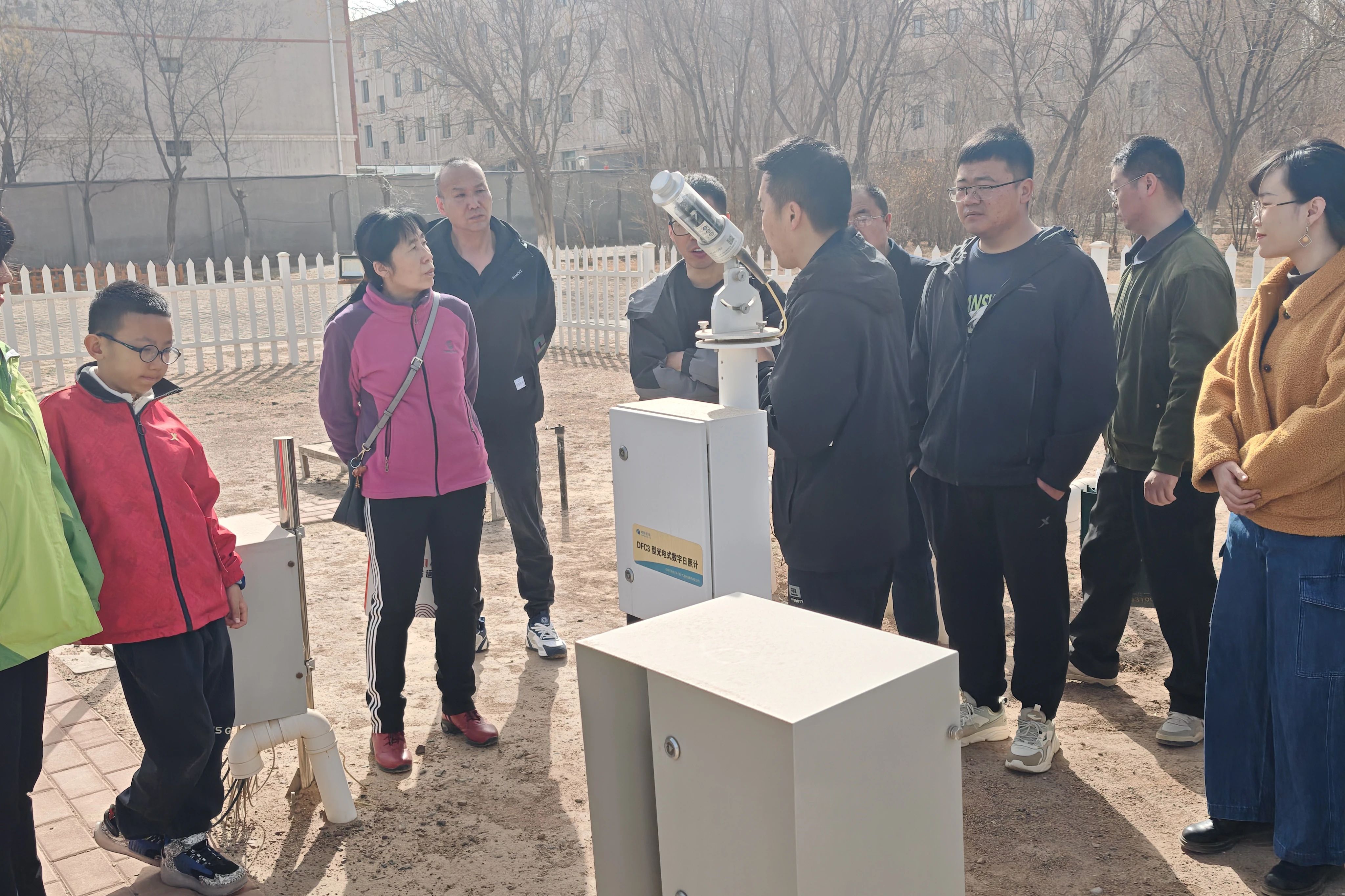 探秘气象局，开启一场“风云变幻”之旅.....2.jpg