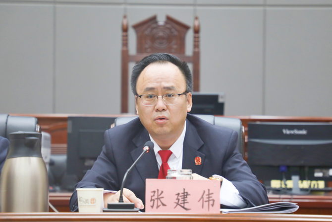 金川区法院张建伟院长照片1_副本.jpg