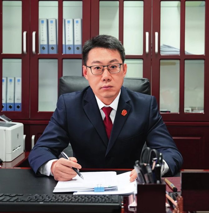 兰州中院 王烨院长照片_副本.jpg