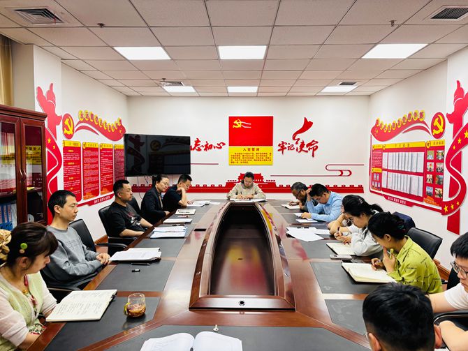 会场照片_副本.jpg