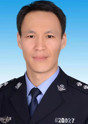 温永亮_副本.jpg
