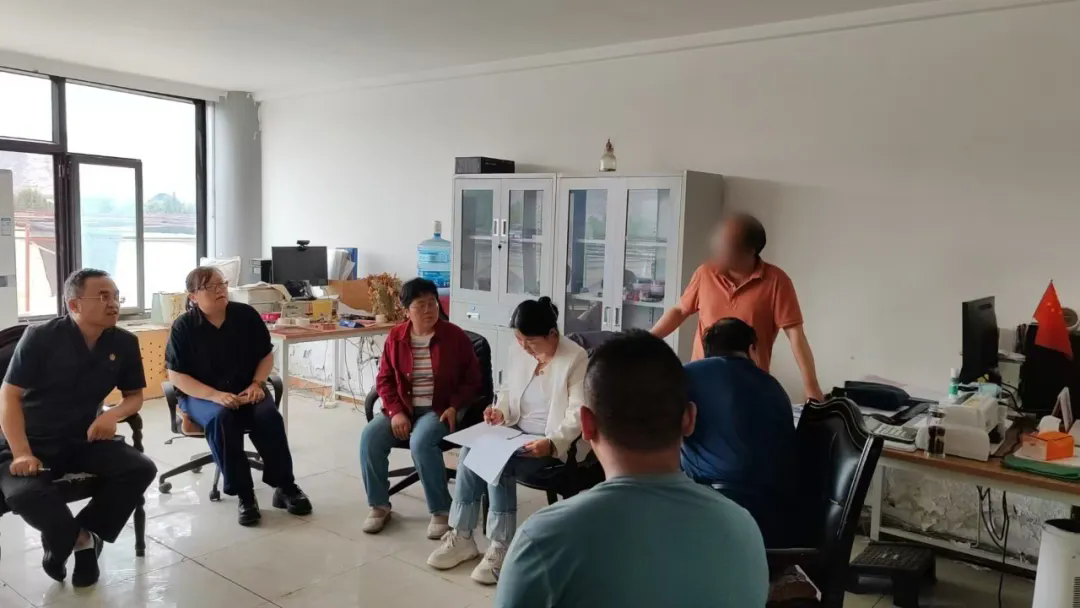 640.webp (1).png 640.webp (1).png