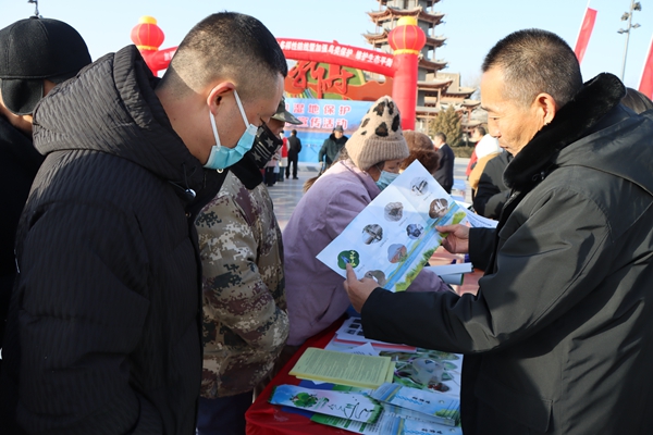 普法宣传.jpg 普法宣传.jpg