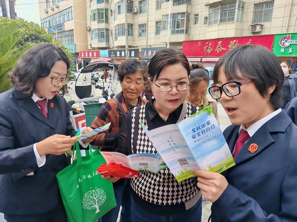 图2.jpg 图2.jpg