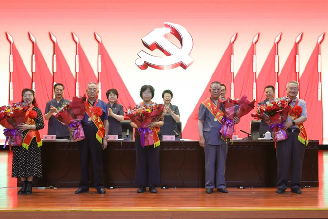 3_副本.jpg 3_副本.jpg
