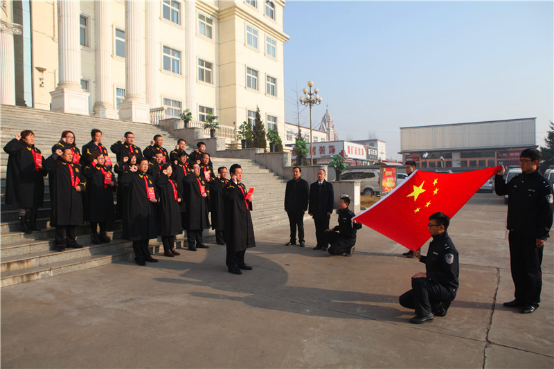 华亭法院.jpg
