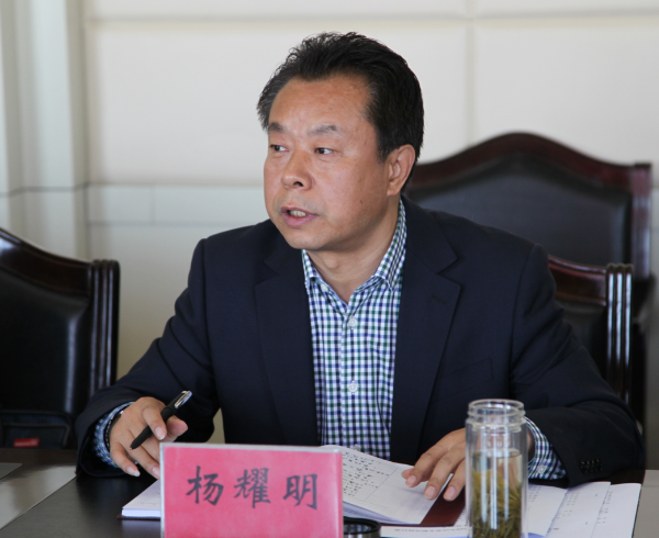 杨耀明院长对省法院巡查组一行的到来表示欢迎.