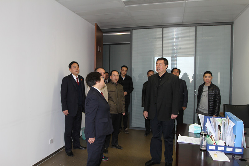 王永平院长一行赴兰州新区法院,皋兰县法院调研