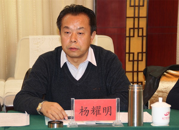 杨耀明对人大代表一如既往地关心,支持法院工作表示感谢,同时要求玉门