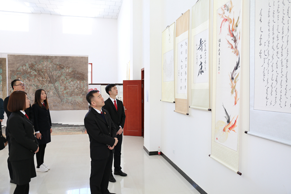 4E0A2705_鍓湰.jpg