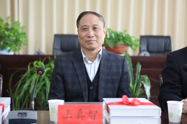 王_副本.jpg