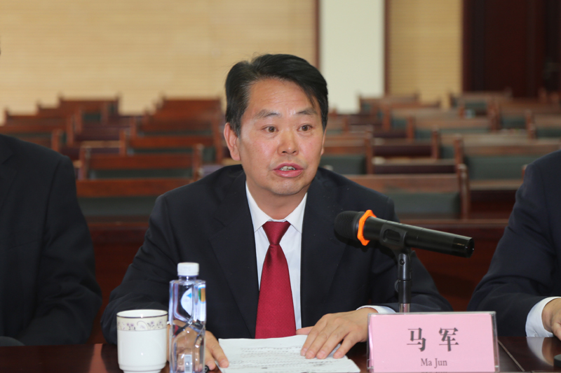 1J7A9022.jpg