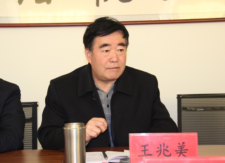 鐜嬪厗缇�.jpg