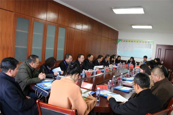 座谈会现场.jpg