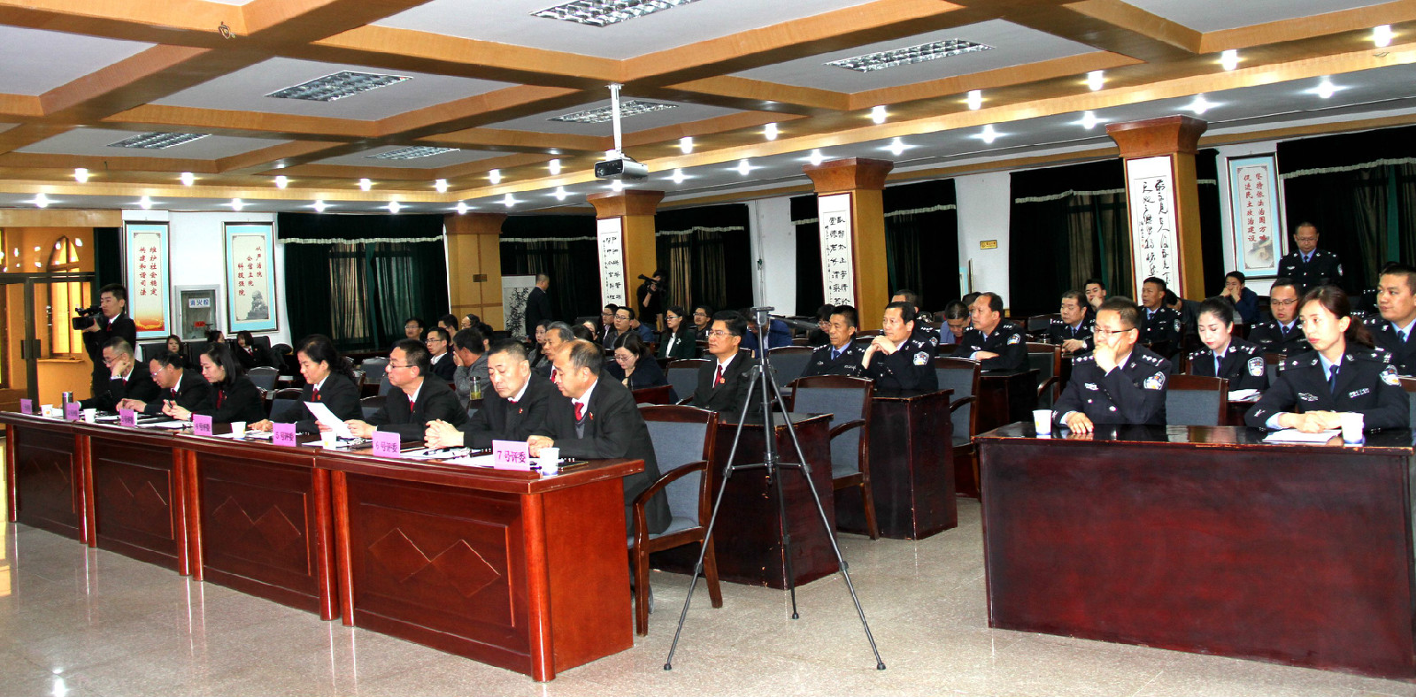 099183292.jpg